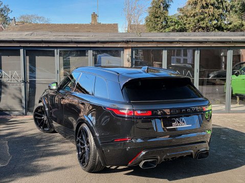 Land Rover Range Rover Velar 3.0 Range Rover Velar R-Dynamic SE D MHEV Auto 4WD 5dr 13
