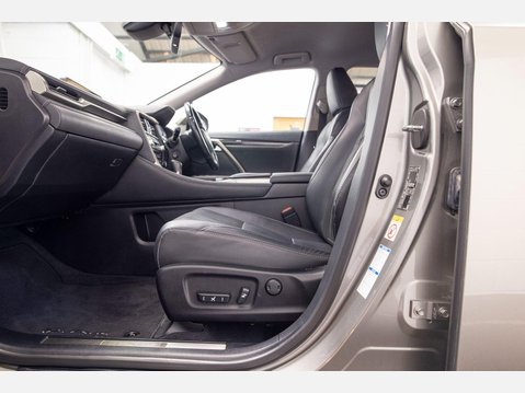 Lexus RX 3.5 450h V6 Luxury SUV 5dr Petrol Hybrid CVT 4WD Euro 6 (s/s) (313 ps) 57