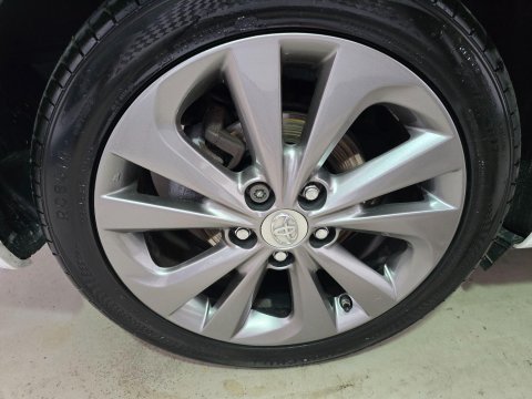 Toyota Auris 1.8 VVT-h Excel Touring Sports CVT Euro 6 (s/s) 5dr 50