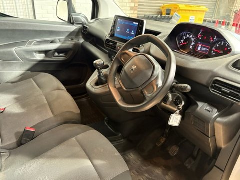 Peugeot Partner BLUEHDI PROFESSIONAL PREMIUM PLUS L1 14