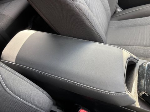 Suzuki e Vitara 61kWh Motion Auto 5dr 47