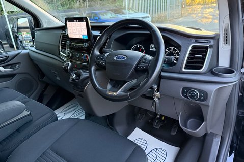 Ford Transit Custom 280 LIMITED ECOBLUE - NO VAT - 1 OWNER—FULL SERVICE HISTORY -APPLE CARPLAY  13