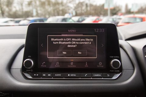 Nissan Qashqai DIG-T ACENTA PREMIUM MHEV 23