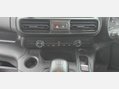 Toyota Proace City design L1 H1 SWB 1.5d 100ps eu6 nav 6 Speed 17