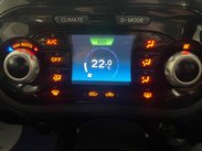 Nissan Juke 1.6 Tekna XTRON Euro 5 5dr 34