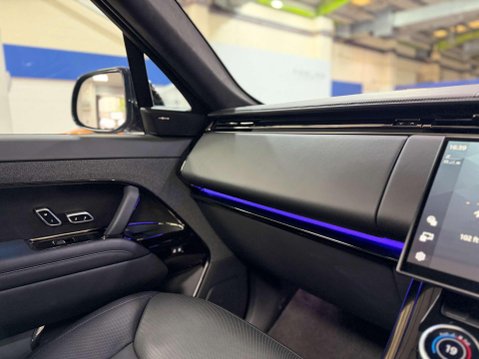 Land Rover Range Rover Sport 3.0 P440e 38.2kWh Autobiography SUV 5dr Petrol Plug-in Hybrid Auto 4WD Euro 50