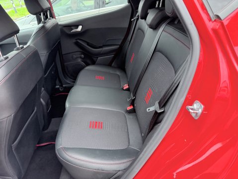 Ford Fiesta 1.0 ST-LINE X 11