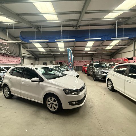 Welcome to Van & Co 4