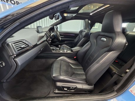BMW M4 3.0 BiTurbo Coupe 2dr Petrol DCT Euro 6 (s/s) (431 ps) 9