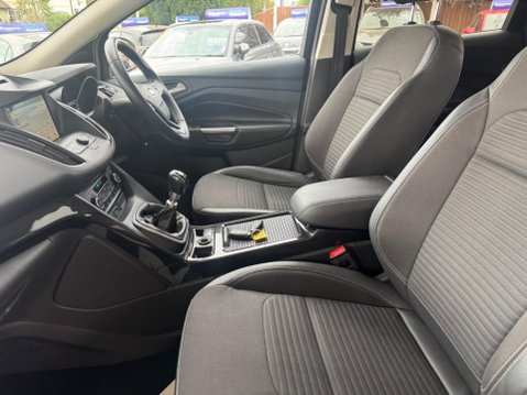 Ford Kuga 2.0 TDCi EcoBlue Titanium Edition Euro 6 (s/s) 5dr 27
