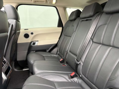 Land Rover Range Rover Sport 3.0 Range Rover Sport HSE SDV6 Auto 4WD 5dr 62