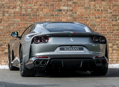Ferrari 812 Superfast 3