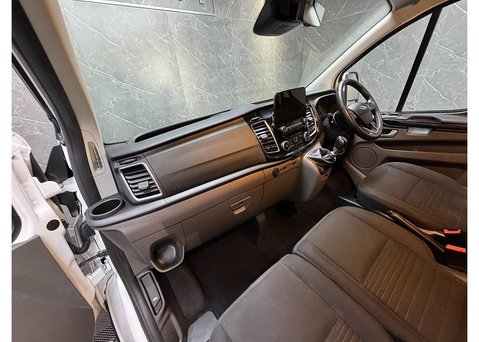 Ford Transit Custom 2.0 320 EcoBlue Limited Crew Van Double Cab 5dr Diesel Manual L2 H1 Euro 6 56