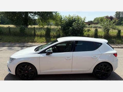 SEAT Leon 2.0 Leon Cupra Luxury 290 TSi Semi-Auto 5dr 40