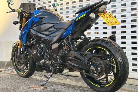 Suzuki GSX 0.7 GSXS 750 Z Phantom 23