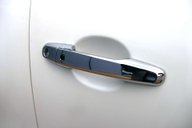 Mitsubishi L200 2.4 L200 Warrior DI-D Auto 4WD 24