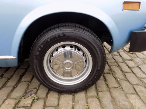 Fiat 124 Spider CS 1800 54