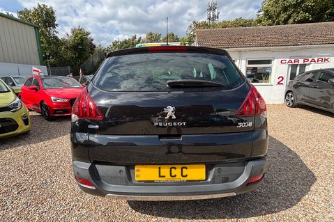 Peugeot 3008 BLUE HDI S/S ACTIVE.. AUTOMATIC.. 1 PREVIOUS KEEPER.. 4 SERVICES.. STUNNING 6