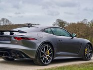 Jaguar F-Type V8 SVR 575 AWD 4