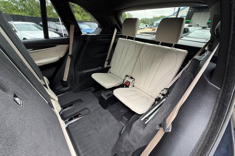BMW X5 XDRIVE40D M SPORT - £13K FACTORY EXTRAS -HUD -7 SEATS -HARM,AN KARDON 21