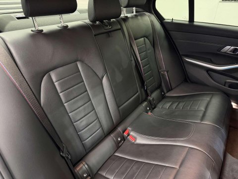 BMW 3 Series 2.0 330e 12kWh M Sport Saloon 4dr Petrol Plug-in Hybrid Auto Euro 6 (s/s) ( 38