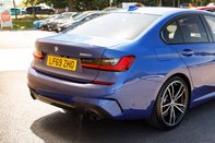 BMW 3 Series 320I M SPORT 8
