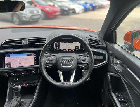 Audi Q3 1.5 Q3 S Line 35 TFSI MHEV Semi-Auto 5dr 22