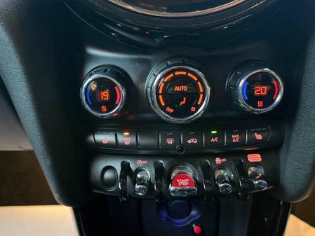 Mini Hatch COOPER CLASSIC 41
