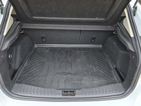 Ford Focus 1.5 TDCi Titanium X Hatchback 5dr Diesel Powershift Euro 6 (s/s) (120 ps) 30
