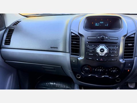 Ford Ranger 2.2 TDCi XL Super Pickup Extended Cab 4dr Diesel Manual 4WD Euro 5 (150 ps) 33