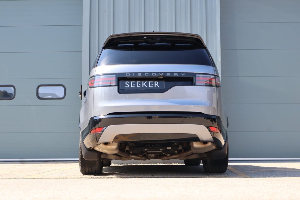 Land Rover Discovery COMMERCIAL DYNAMIC HSE REAR SEAT CONVERSION STYLED BY SEEKER  5