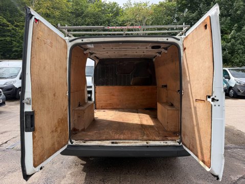 Ford Transit 2.2 TDCi 260 Panel Van 5dr Diesel Manual FWD L1 H1 (194 g/km, 138 bhp) 32