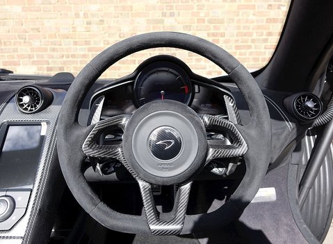 McLaren 675 LT Spider 7