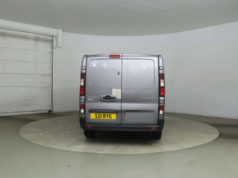 Renault Trafic 1.6 Trafic SL27 Sport Nav dCi 9