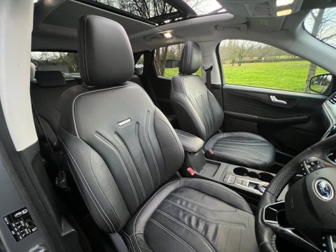 Ford Kuga VIGNALE 30