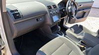 Volkswagen Touran 1.4 TSI BlueMotion Tech SEL MPV 5dr Petrol DSG Euro 6 (s/s) (150 ps) 50