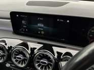 Mercedes-Benz CLA Class CLA 220 AMG LINE PREMIUM PLUS 64