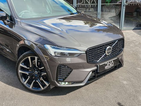 Volvo XC60 2.0 XC60 Ultimate B5 MHEV AWD Auto 4WD 5dr 14
