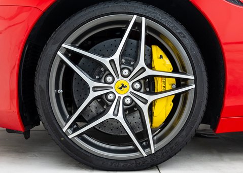 Ferrari California T 
