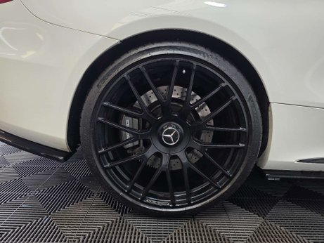 Mercedes-Benz C Class 4.0 C63 V8 BiTurbo AMG (Premium) Coupe 2dr Petrol SpdS MCT Euro 6 (s/s) (47 18