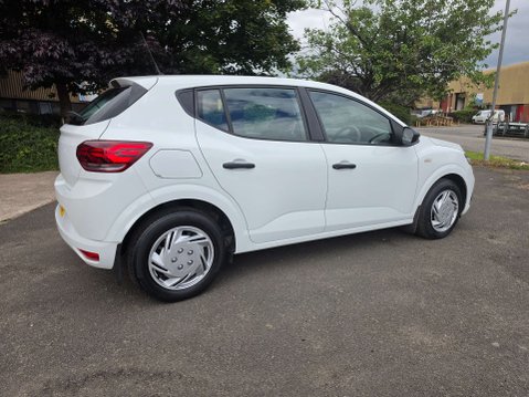 Dacia Sandero 1.0 Sandero Essential SCe 5dr 6