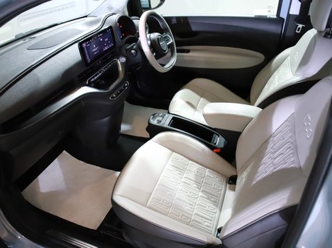 Fiat 500 87kW La Prima 42kWh 2dr Auto 16