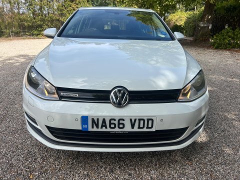 Volkswagen Golf 1.0 TSI Match Edition BlueMotion Euro 6 (s/s) 5dr 4