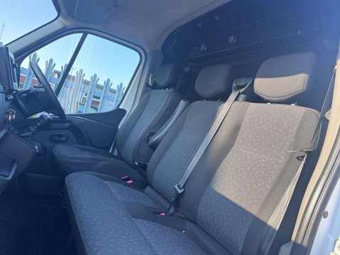 Vauxhall Movano 2.3 CDTi 3500 BiTurbo Edition Panel Van 5dr Diesel Manual FWD L3 H2 Euro 6 24
