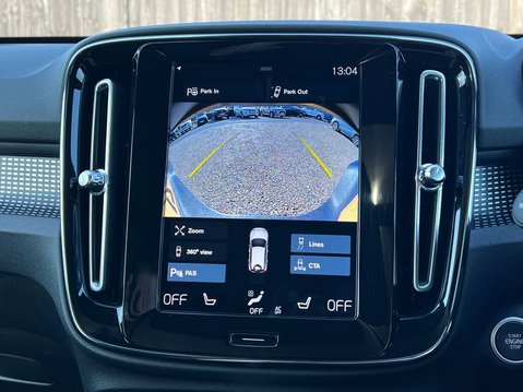 Volvo XC40 RECHARGE T5 R-DESIGN 22