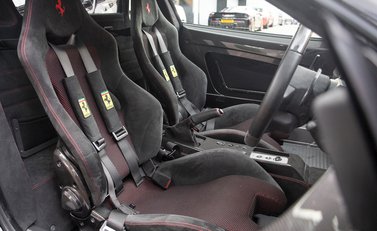 Ferrari 430 Scuderia 12