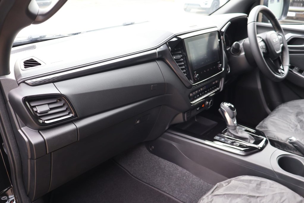 Isuzu D-Max 2026  V-CROSS COMMERCIAL STYLED @ SEEKER ASK ABOUT REAR SEAT CONVERSION 19