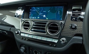 Rolls-Royce Wraith Black Badge 14