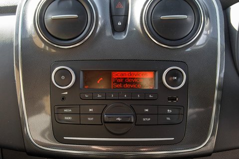 Dacia Sandero Stepway ESSENTIAL SCE 25