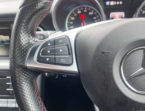 Mercedes-Benz SLC 2.1 SLC 250 D AMG Line Auto 2dr 32